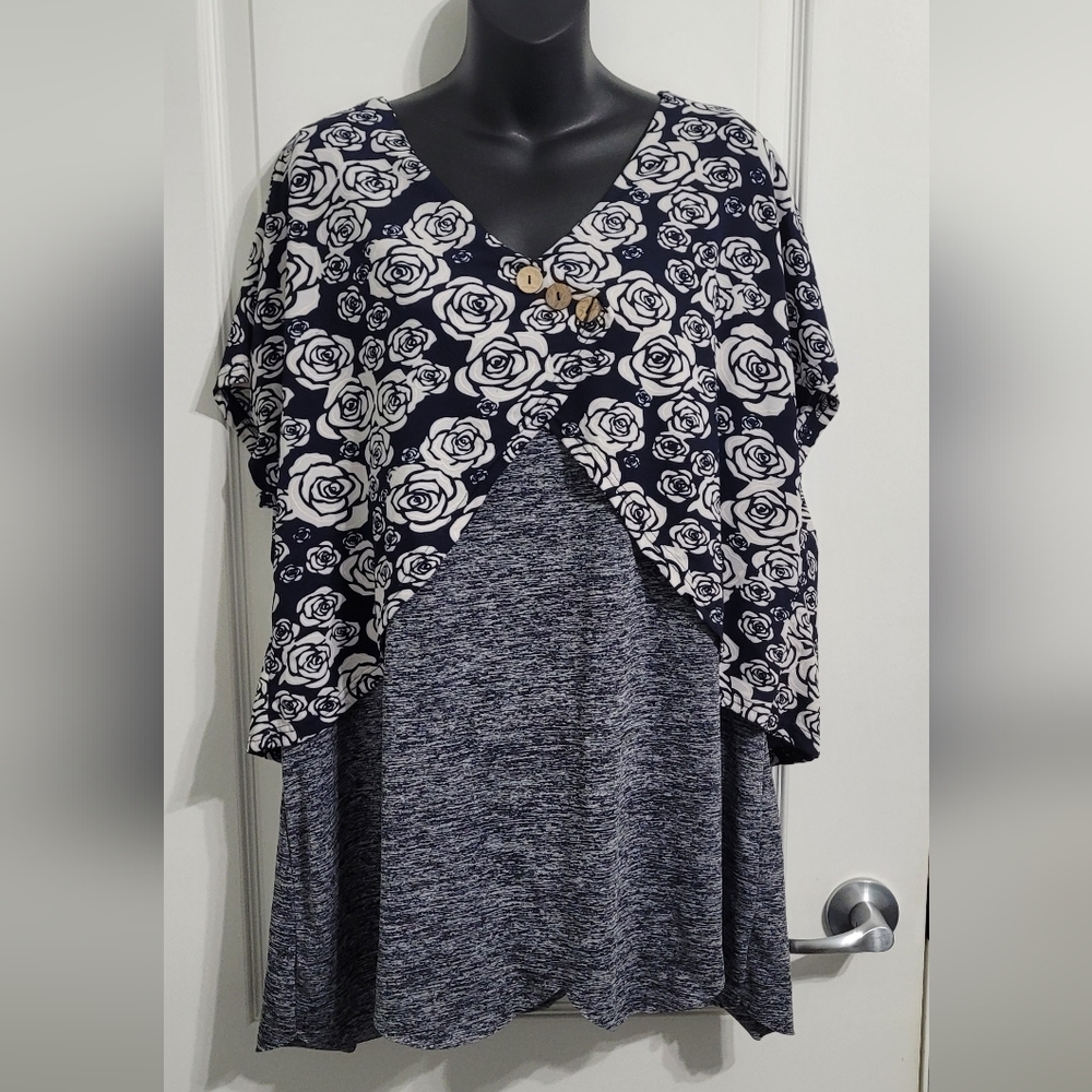 Floral Black and White Women's Top